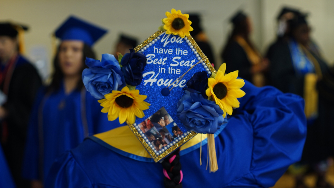 Mortarboard decorated with flowers